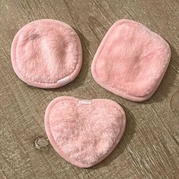 REUSABLE SET OF SIX  MAKE-UP CLEANSING PADS - Picture 3 of 3